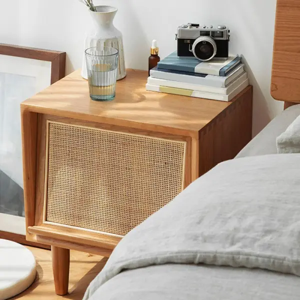 Прикроватная тумба в спальню Твигги