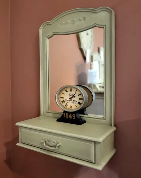 Зеркало Поместье для прихожей с ящичком, экспозиция