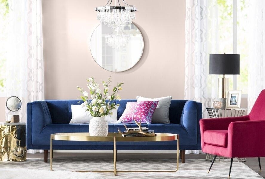 Дизайн интерьера в королевском синем и розовом цвете.jpeg