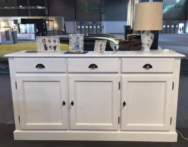 Сервант трехдверный Брюгге нижняя часть